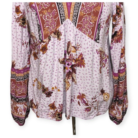 Maurice's Pink & Purple Floral Long Sleeve Blouse Size Medium - Picture 4 of 15